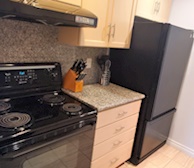 Kitchen Fully Equipped Five Appliances Downtown Toronto