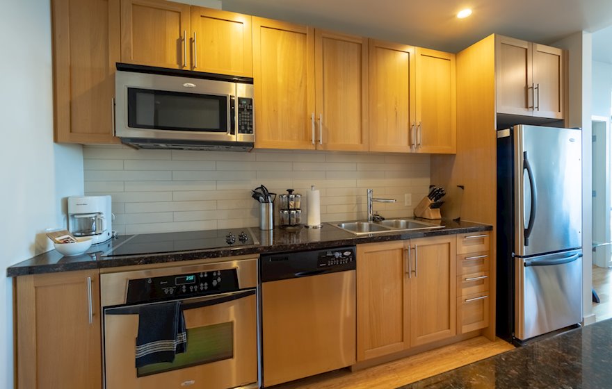 Kitchen Fully Equipped Furnished Suite DSGS G3 Victoria